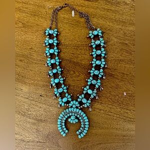 Turquoise beaded necklace